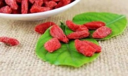 枸杞原浆爆料怎么做视频,揭秘爆款视频生成秘诀